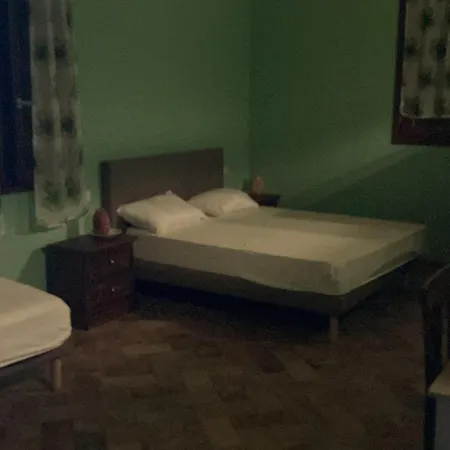 Imperial Rome Residence 农家乐